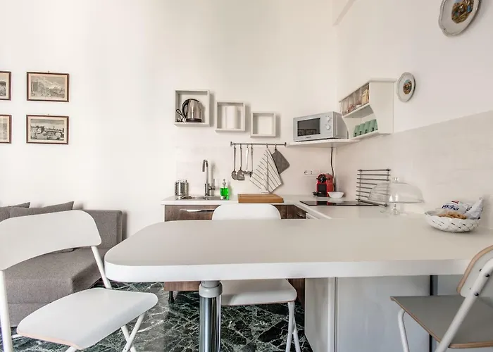 La Casa Di Eugenio Neapel